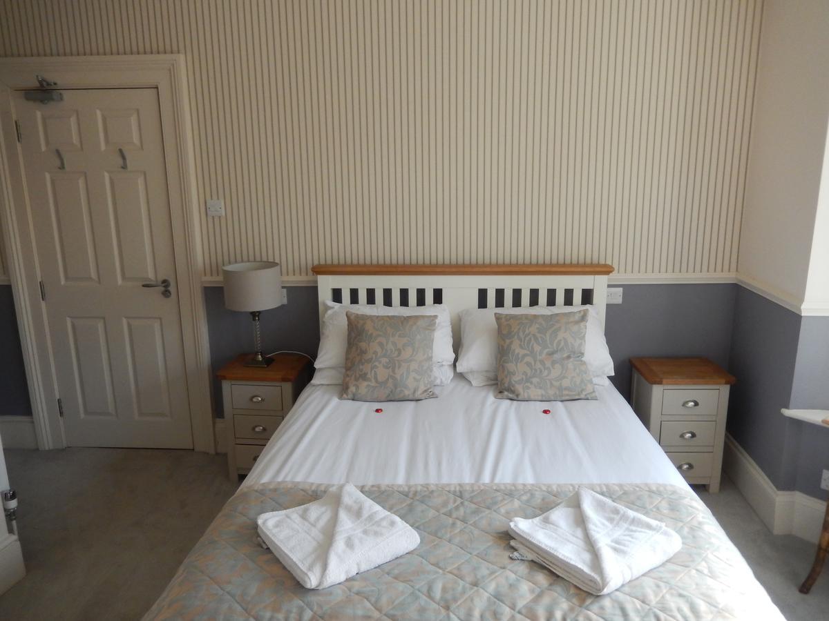 Newport Guest House Lincoln Esterno foto