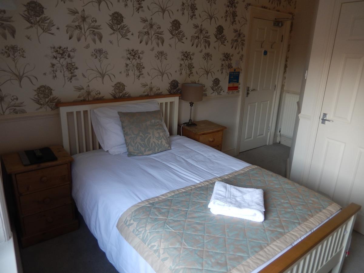 Newport Guest House Lincoln Esterno foto