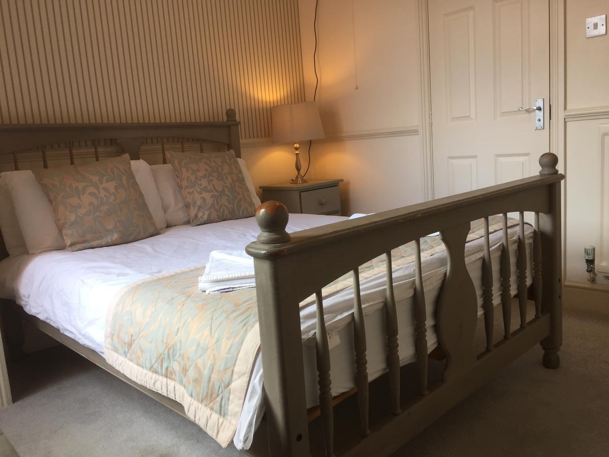Newport Guest House Lincoln Esterno foto