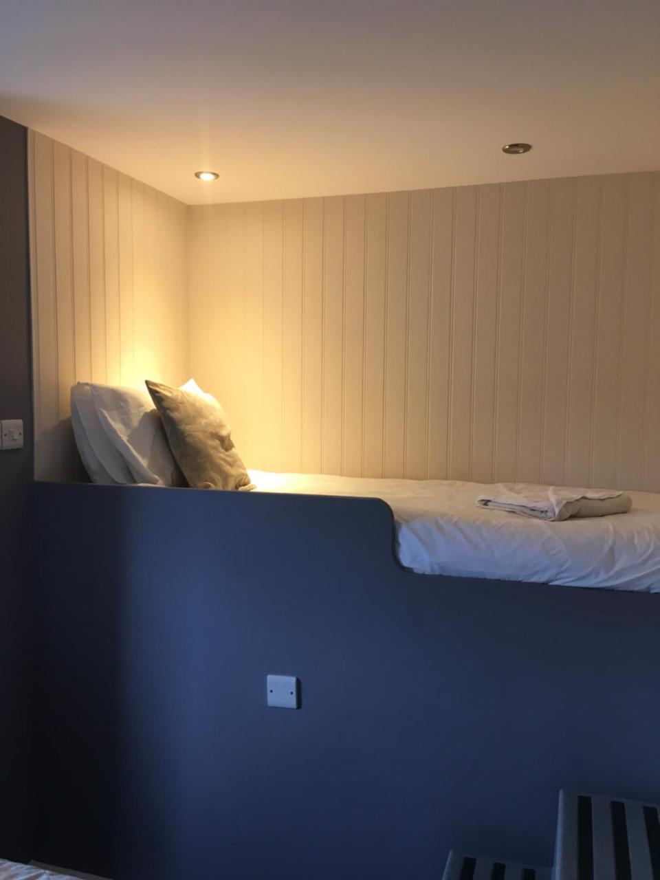 Newport Guest House Lincoln Esterno foto