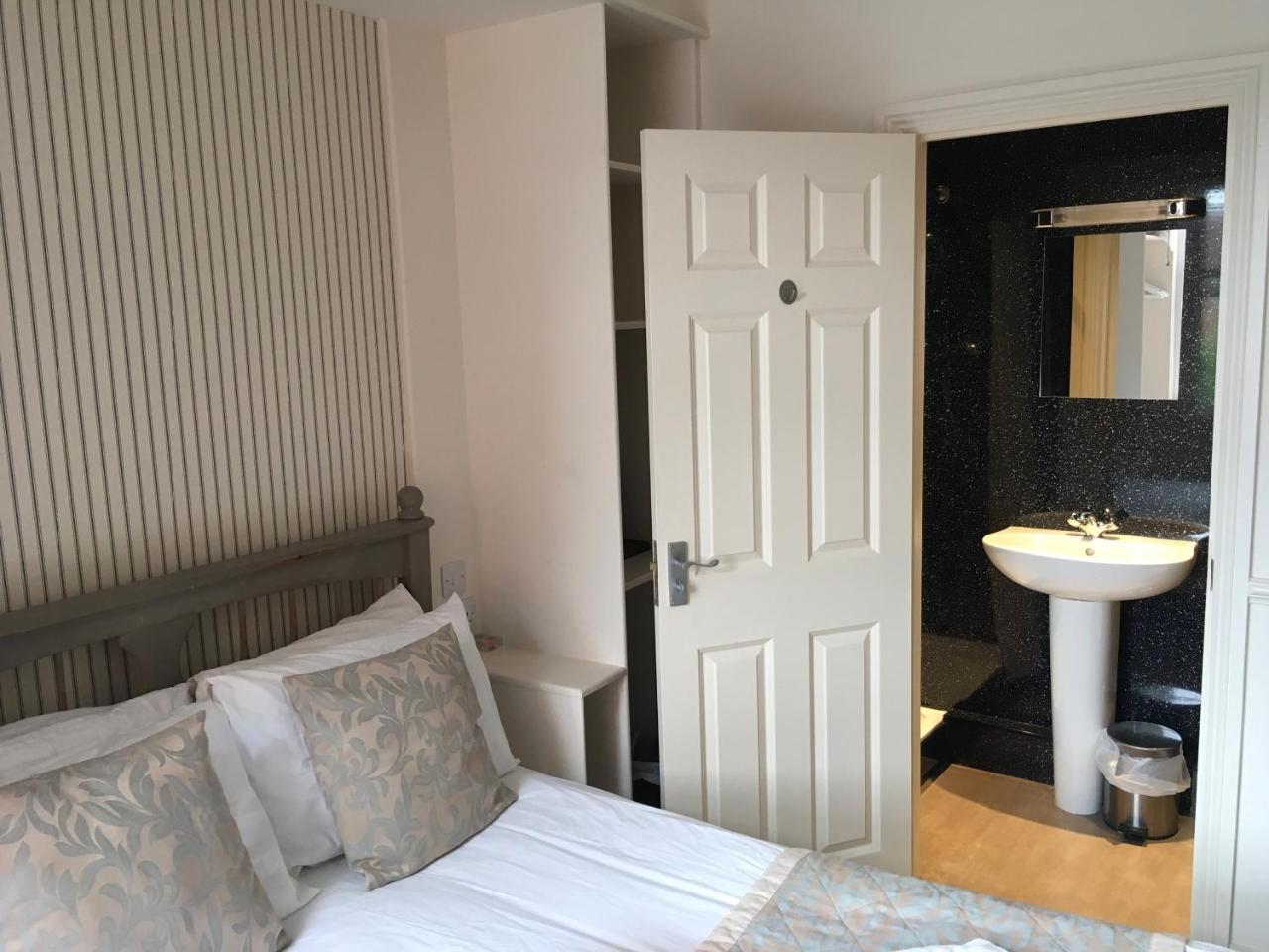 Newport Guest House Lincoln Esterno foto