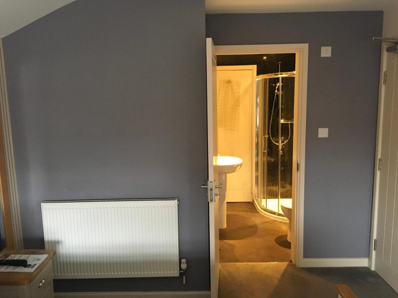Newport Guest House Lincoln Esterno foto
